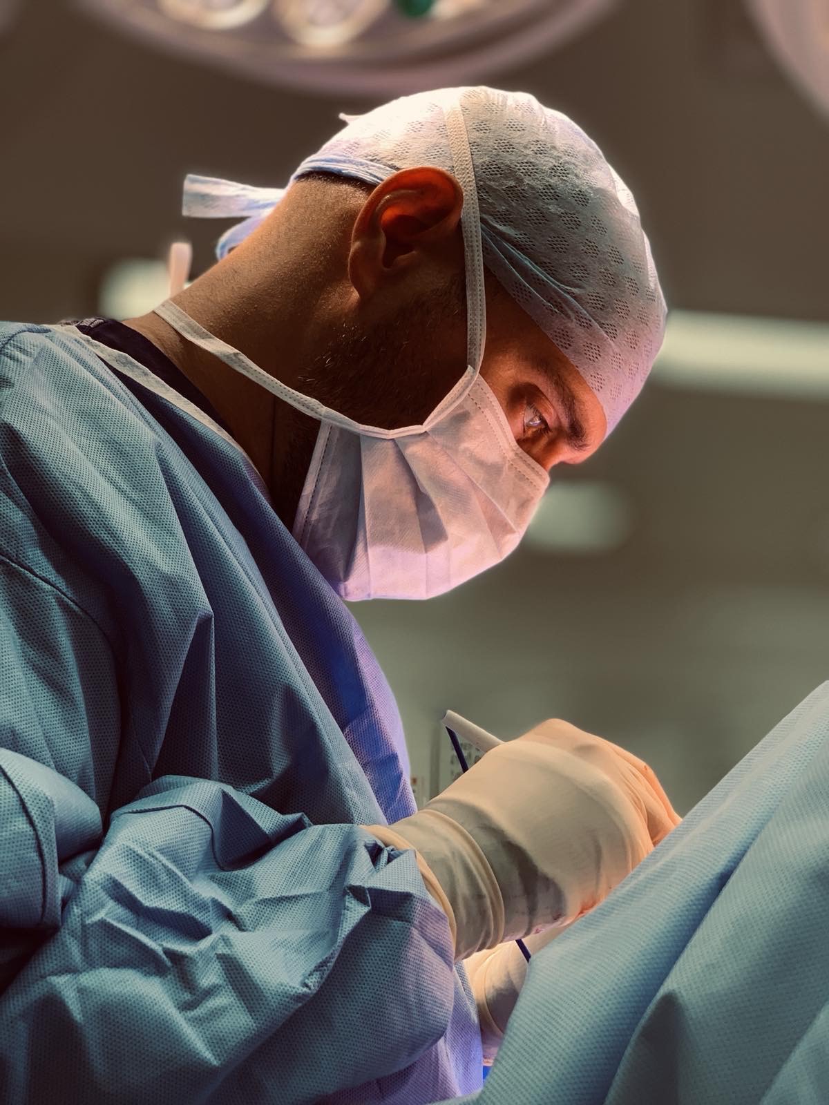 Dr Samouris Plastic Surgeon in Harley Street London